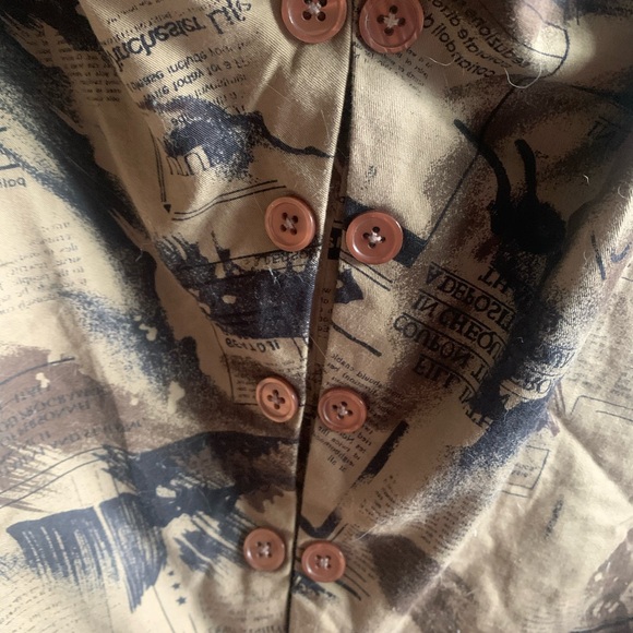 Newspaper Cotton Jacket - Picture 13 of 16